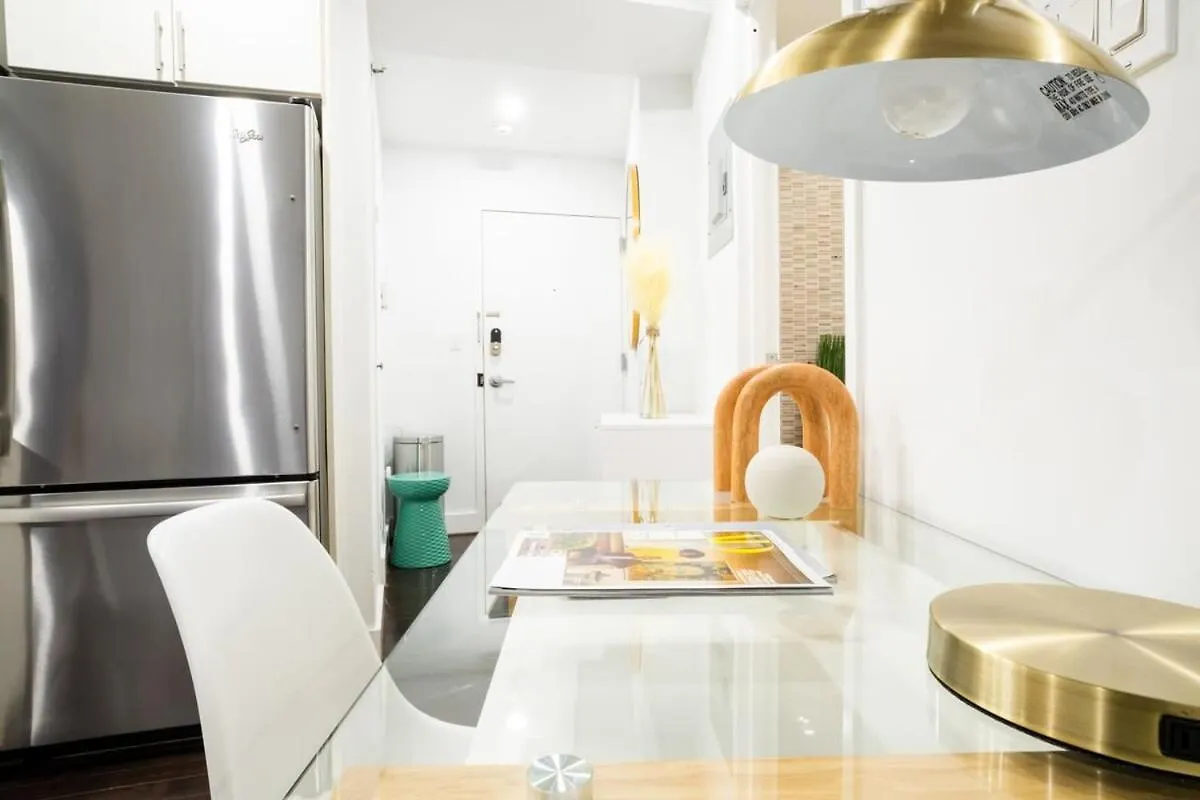 Lejlighed 809-3B Studio With A Balcony By Columbus Circle New York