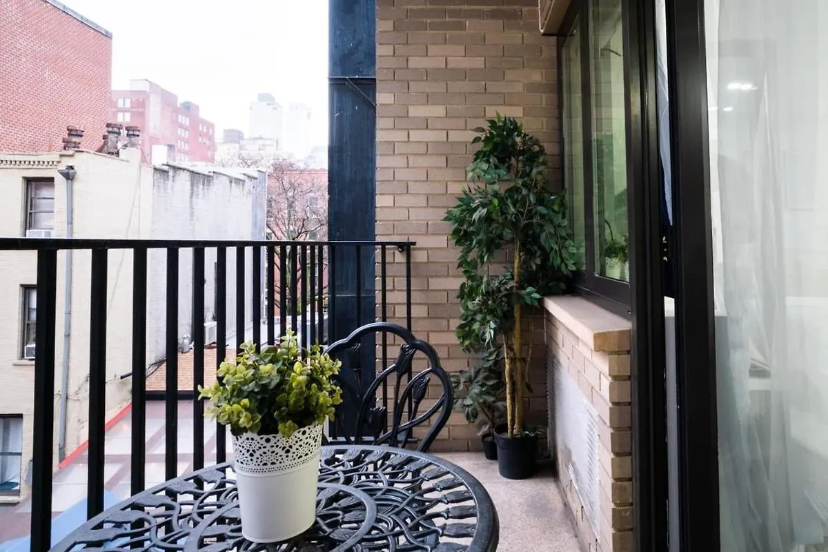 Lejlighed 809-3B Studio With A Balcony By Columbus Circle New York