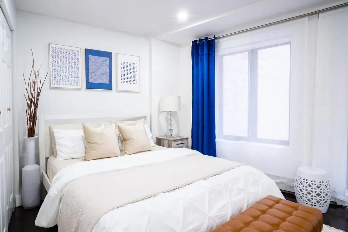 809-3B Studio With A Balcony By Columbus Circle New York 0*,